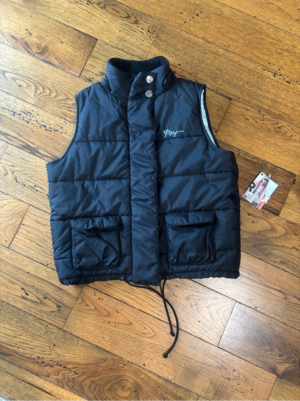 NWT Roxy Women’s Navy Puffer Vest with Snap and Zipper Front Light Blue Interior